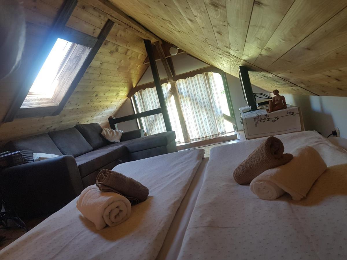 Chalets Toplak Sveti Duh na Ostrem Vrhu Buitenkant foto